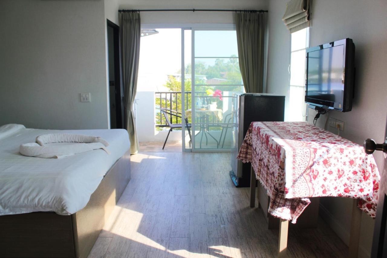 Plus Hotel Loei Extérieur photo