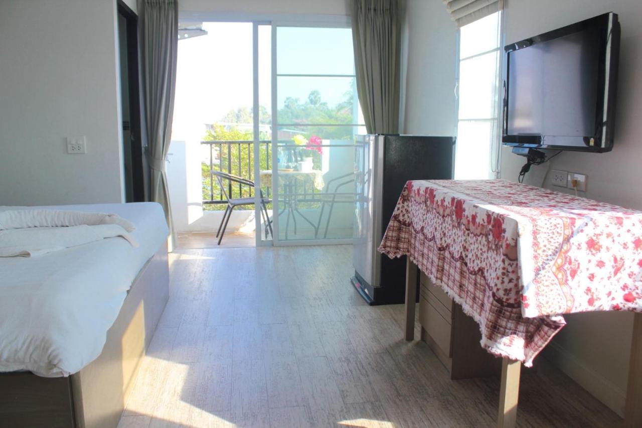 Plus Hotel Loei Extérieur photo