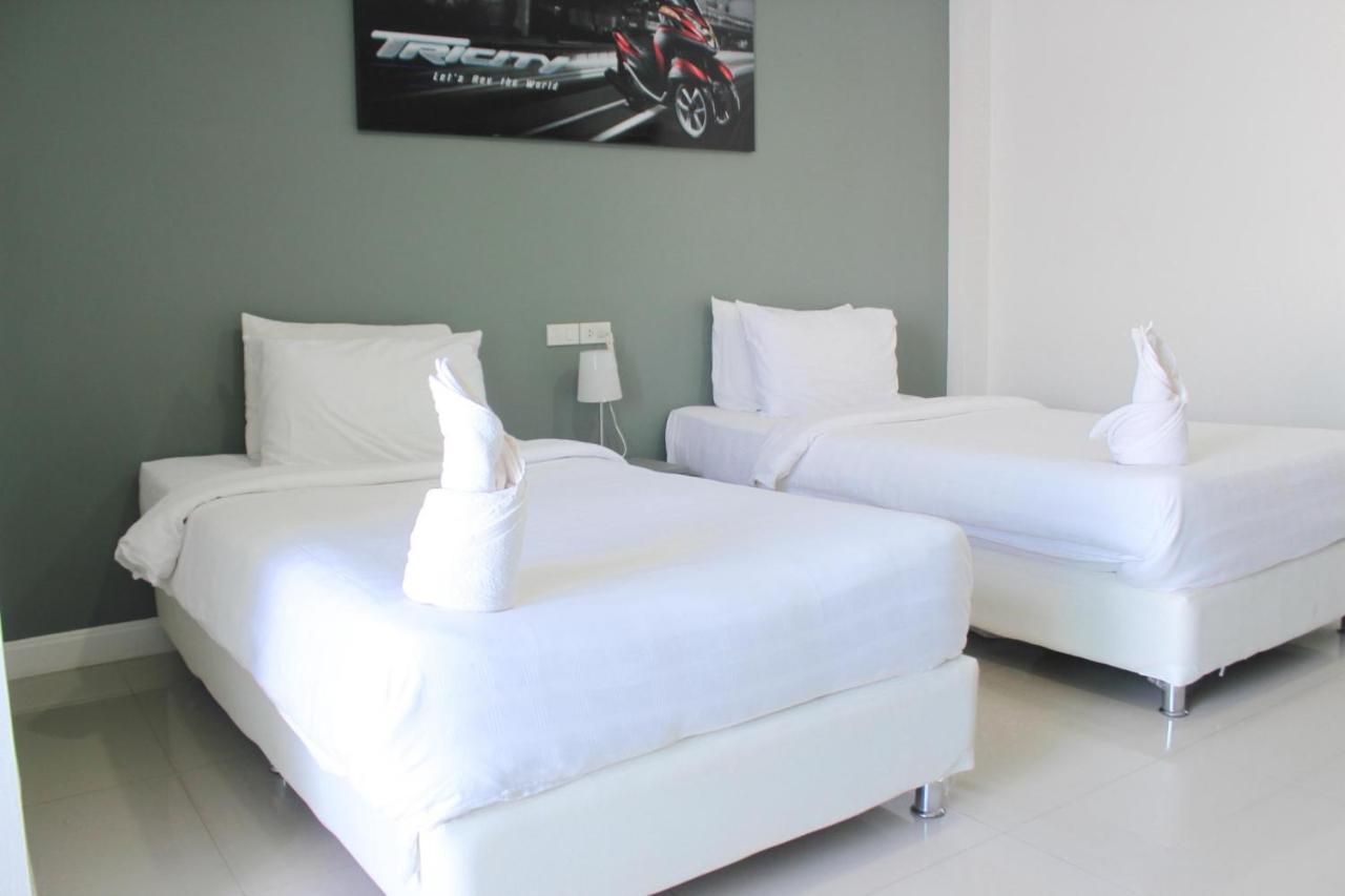 Plus Hotel Loei Extérieur photo