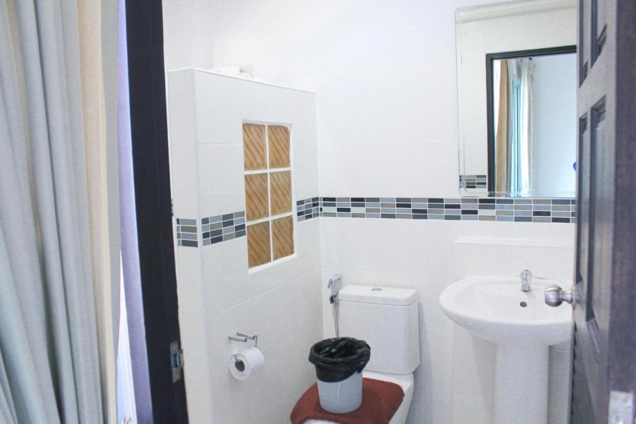 Plus Hotel Loei Extérieur photo